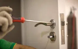 Locksmith Master Shop Orlando, FL 407-520-3672 Locksmith Master Shop Orlando, FL 407-520-3672 - 5-Locks-Repair